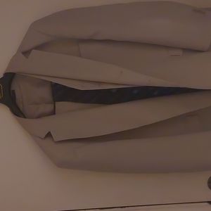 Three pieces suit with tie